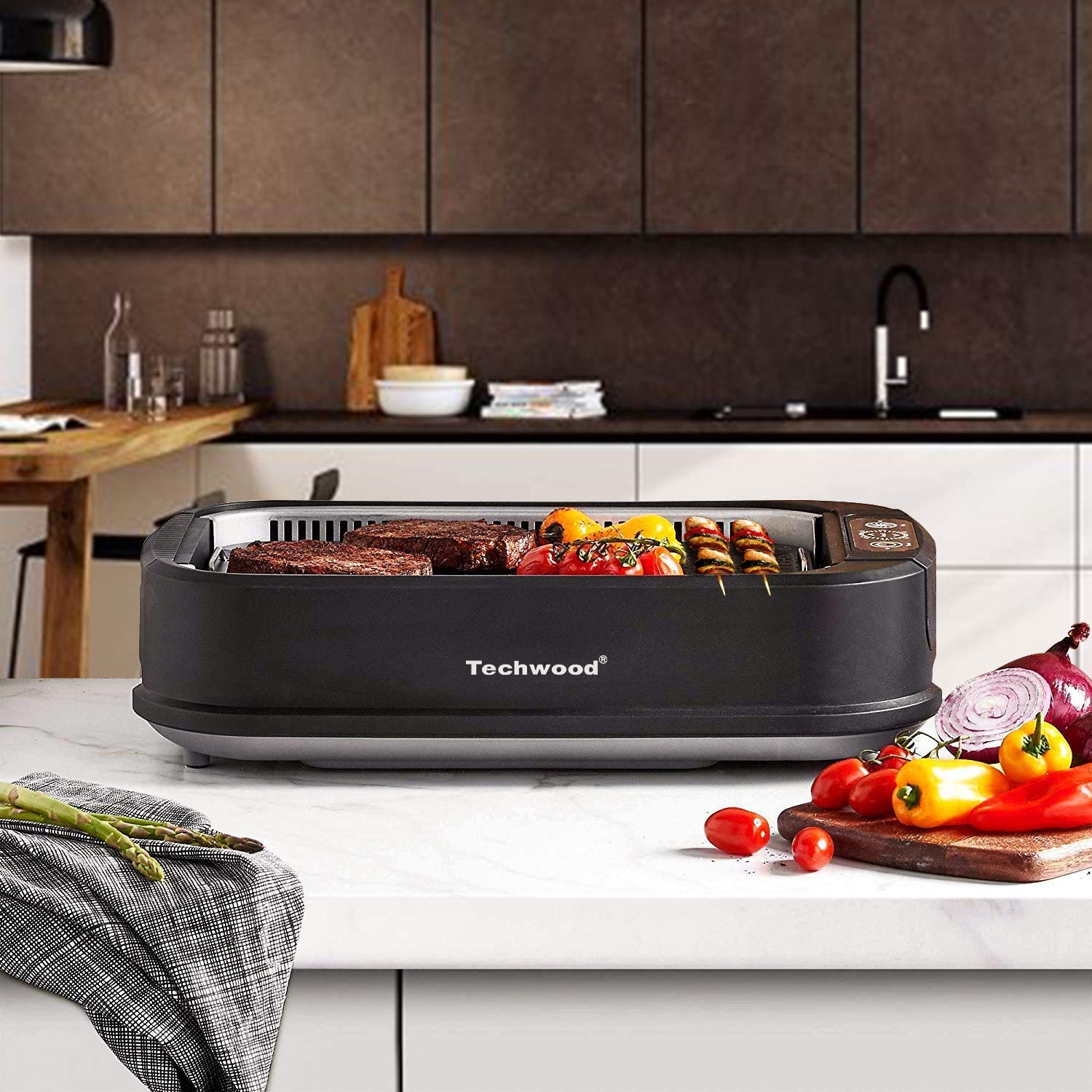 Indoor Grill, Techwood 1500W Smokeless Electric Grill with Non-Stick Grill  Plates, Korean Grill with Temperature Control, Tempered Glass Lid,  Dishwasher-Safe 