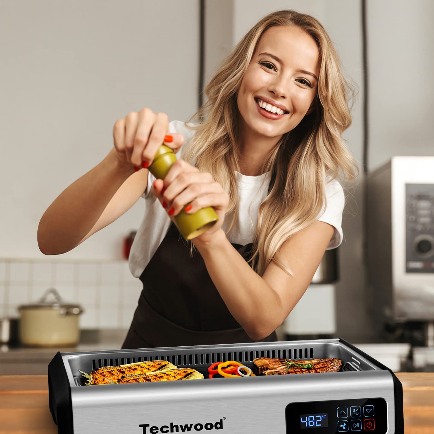 Techwood 1500W Indoor Smokeless Grill with non-stick grill plate(Grey)